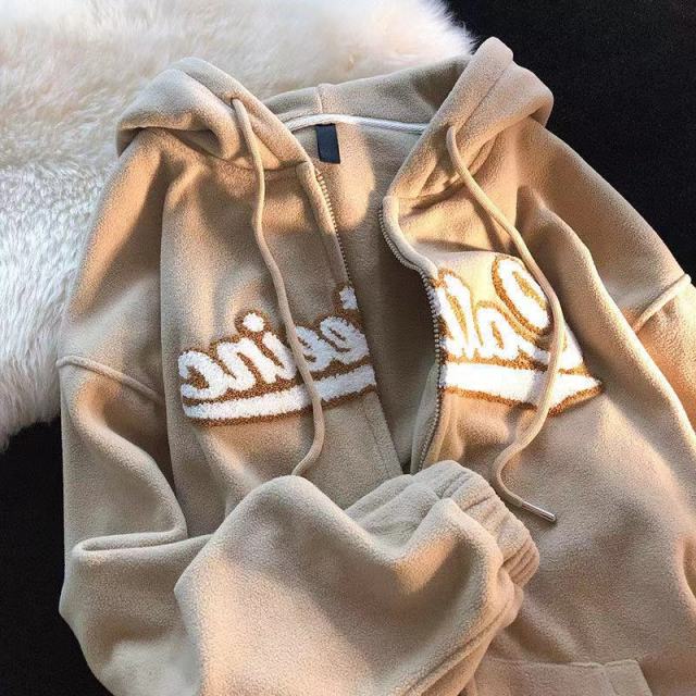 22 Streetwear Hoodie