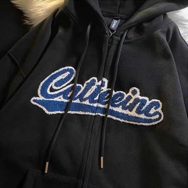 22 Streetwear Hoodie